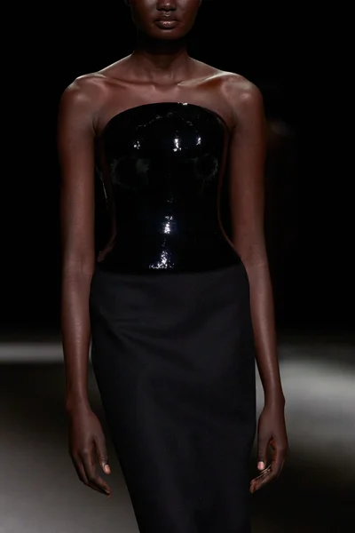 Look 104
